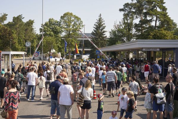 Wissenschaft und mehr für die ganze Familie: An seinem Tag der offenen Tür am 17. Juni konnte das KIT rund 25 000 Besucherinnen und Besucher willkommen heißen